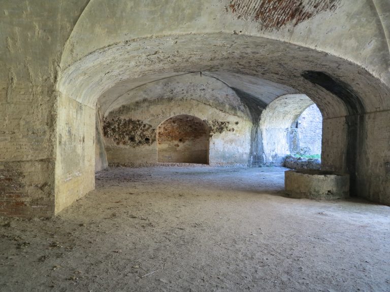 Stanze ovest della Fortezza adibite a deposito armi