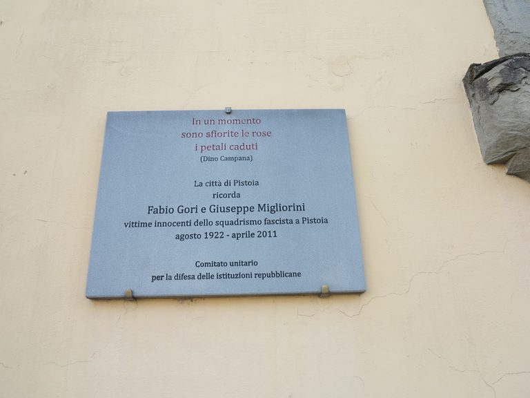 Targa a Fabio Gori e Giuseppe Migliorini